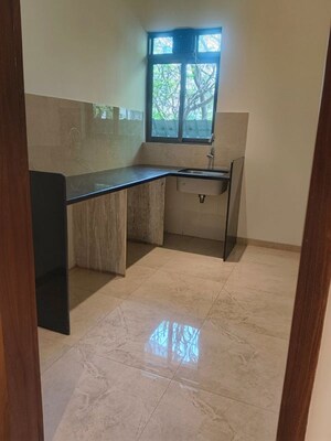 Room in 1 BHK Apartment at Runwal Avenue, Kanjurmarg East – for Sale