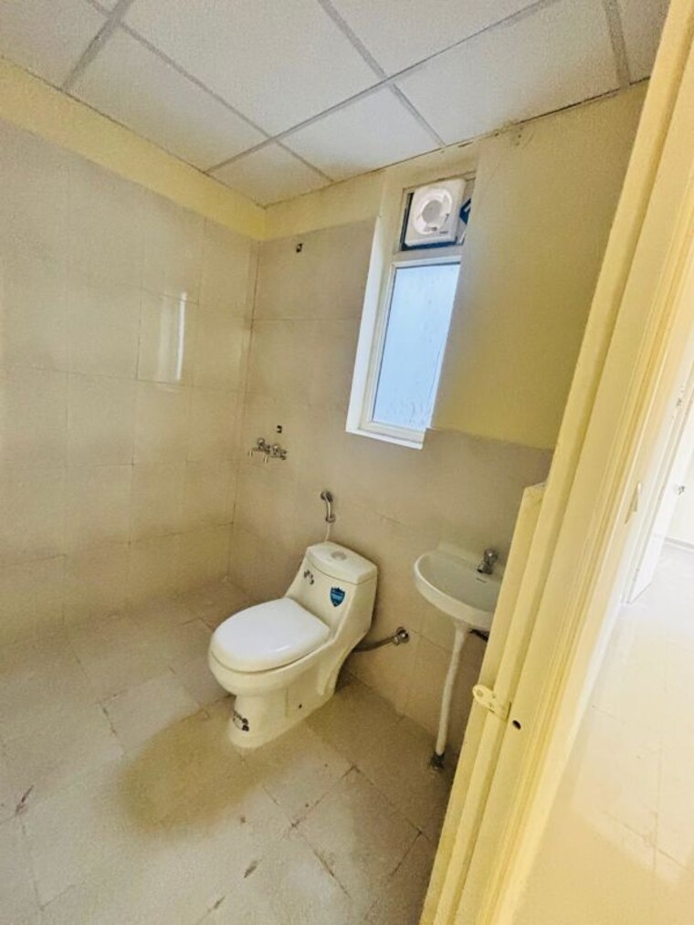 Master Bedroom, pyramid-midtown 2 Bedroom 577 Sq.Ft. Apartment In Sector 59 Gurgaon 10011390