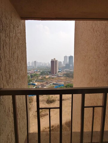 1 BHK Apartment – Exterior View View at Metropolis Bayside, Kasarvadavali - for Rent