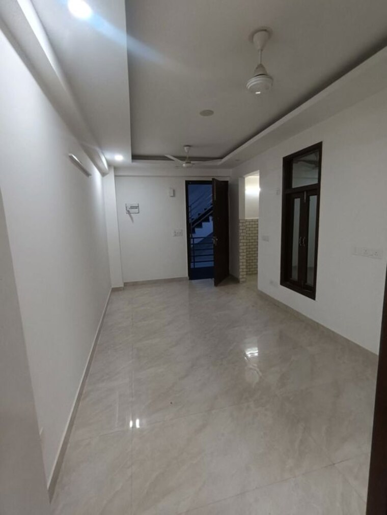 Room, saket 2 Bedroom 1250 Sq.Ft. Apartment In Saket Delhi 10011399