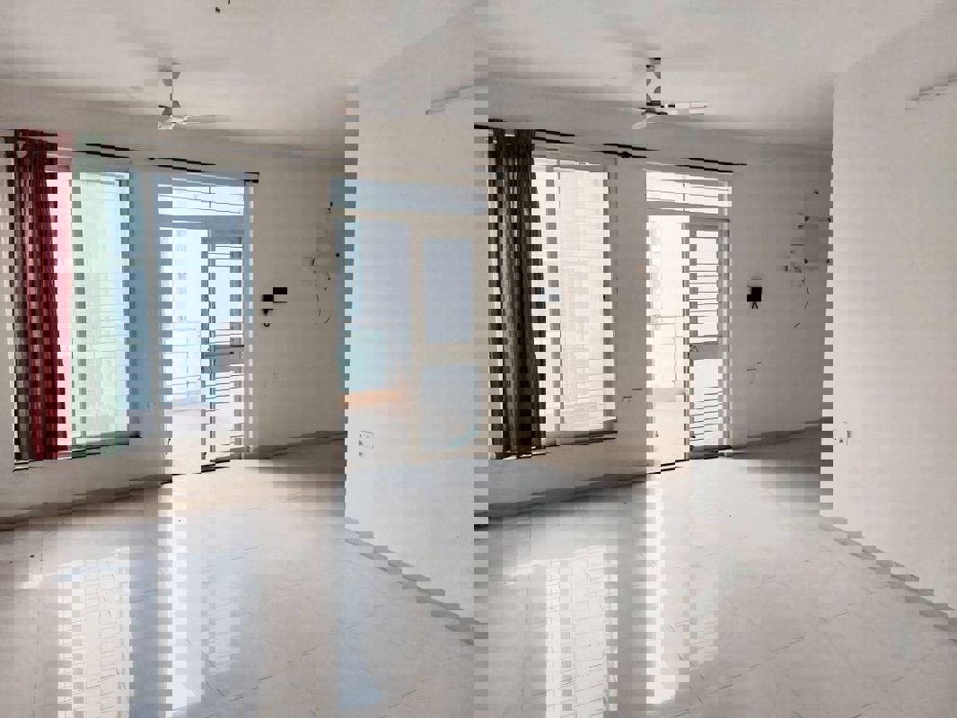 2 BHK + Servant Room 1000 Sq.Ft. Apartment in Rohan Leher 3