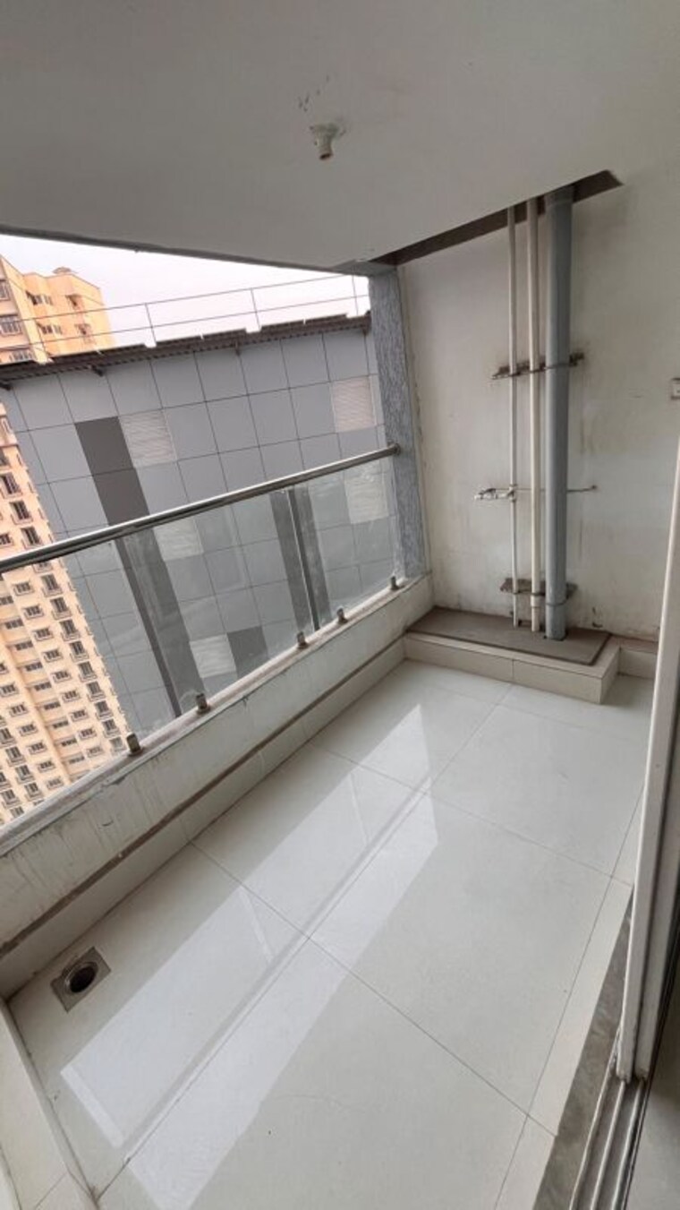 Balcony, newlook-bhavya-elite 2 Bedroom 538 Sq.Ft. Apartment In Wadala Mumbai 10011424