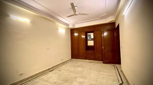 Room in 2 BHK Builder Floor at Saket – for Rent