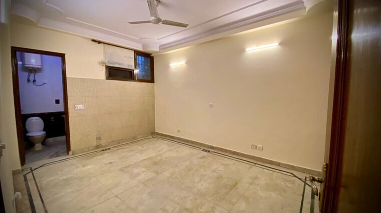 Room, saket 2 Bedroom 1200 Sq.Ft. Builder Floor In Saket Delhi 10011435