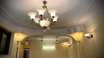 Furnished Amenities in 2 BHK Builder Floor at Saket – for Rent