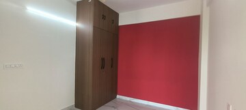 Room in 2 BHK Apartment at Manor Priva, New Town Action Area ii – for Sale