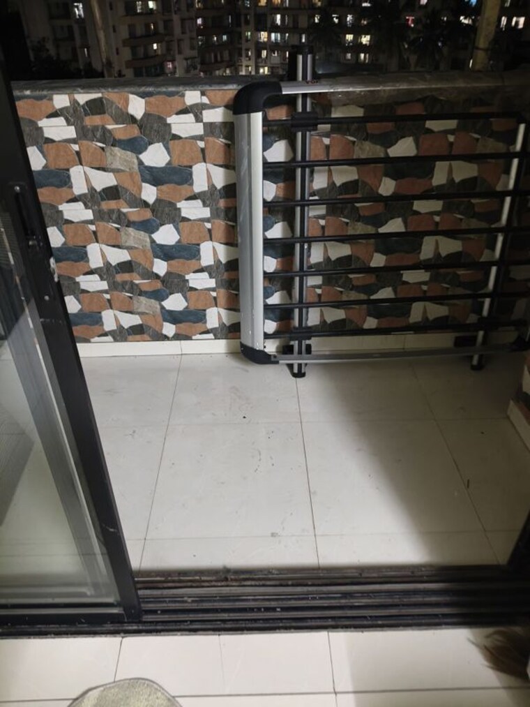Balcony, kores-nakshatra 1 Bedroom 585 Sq.Ft. Apartment In Vartak Nagar Thane 10011455