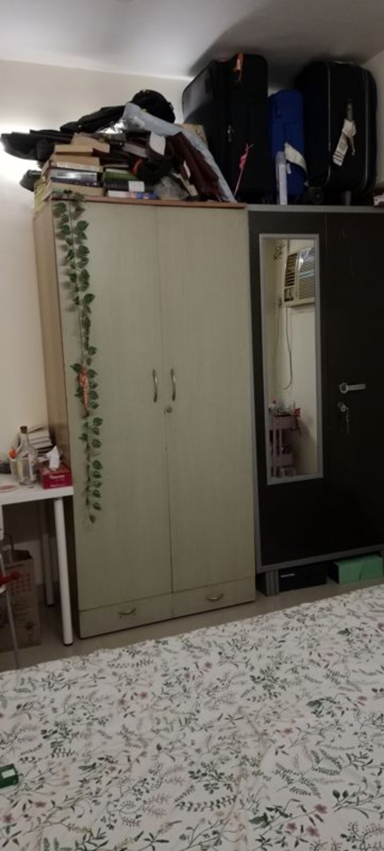 Bathroom, amann-akansha-heights Pg For Girls In Worli 10011470