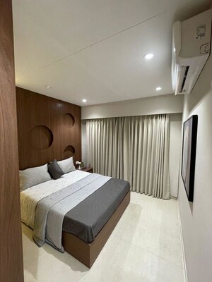 Team Area in 3 BHK Apartment at Ruparel Vivanza, Byculla – for Sale