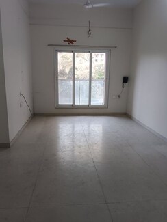 2 BHK Apartment For Rent in Dosti West County