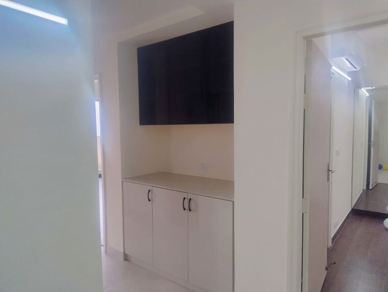Cupboard, bestech-park-view-altura 3.5 Bedroom 2150 Sq.Ft. Apartment In Sector 79 Gurgaon 10011475