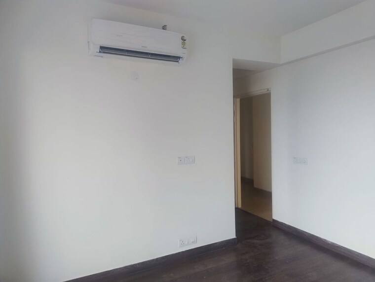 Room, bestech-park-view-altura 3.5 Bedroom 2150 Sq.Ft. Apartment In Sector 79 Gurgaon 10011475