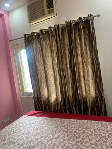 Bedroom in 4 BHK Builder Floor at Sector 47 – for Rent