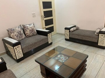 4 BHK Builder Floor For Rent in Sector 47