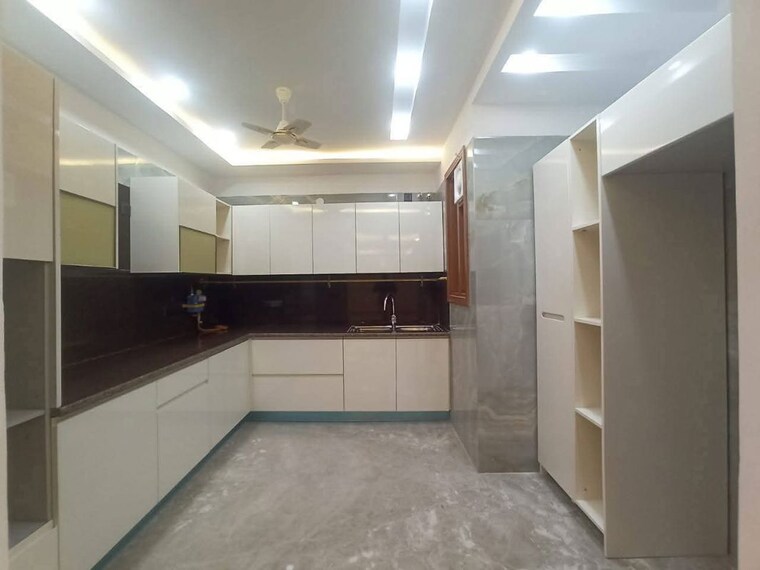 Kitchen, saket 3 Bedroom 1500 Sq.Ft. Builder Floor In Saket Delhi 10011497