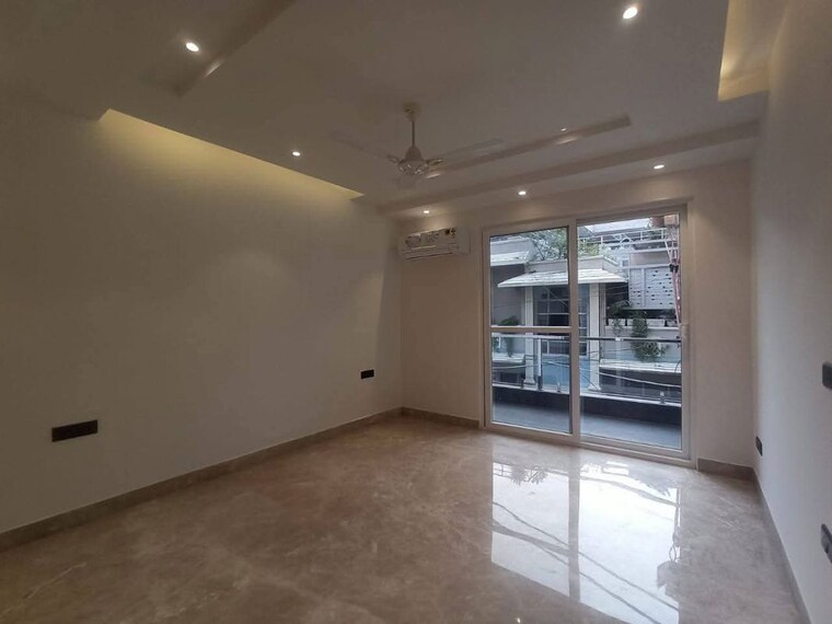 Room, saket 3 Bedroom 1500 Sq.Ft. Builder Floor In Saket Delhi 10011497