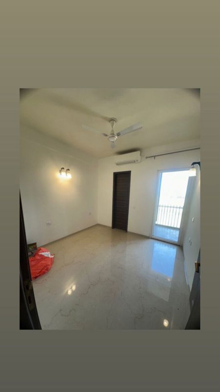 Room, smart-world-orchard 3 Bedroom 1712 Sq.Ft. Apartment In Sector 61 Gurgaon 10011485