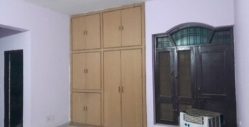 Furnished Amenities in 5 BHK Independent House at Indira Nagar – for Sale