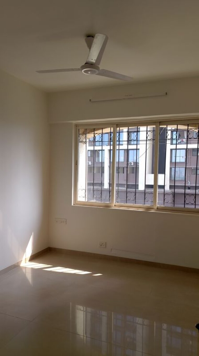 Bedroom, dosti-blossom 3 Bedroom 1245 Sq.Ft. Apartment In Wadala East Mumbai 10011540