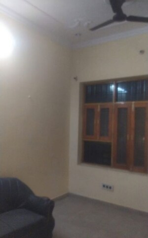 Room in 3 BHK Villa at Indira Nagar – for Rent