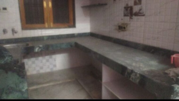Kitchen, indira nagar 3 Bedroom 1500 Sq.Ft. Villa In Indira Nagar Lucknow 10011550