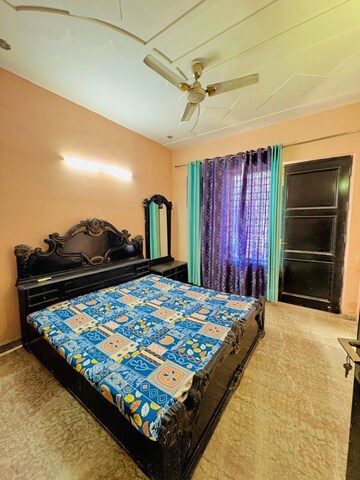 Bedroom in 3 BHK Builder Floor at Sector 23a – for Rent