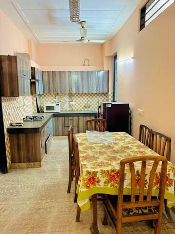 Bedroom in 3 BHK Builder Floor at Sector 23a – for Rent