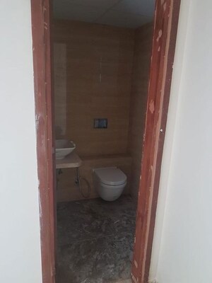 Master Bedroom in 1 BHK Apartment at Dosti Daffodil, Wadala East – for Sale