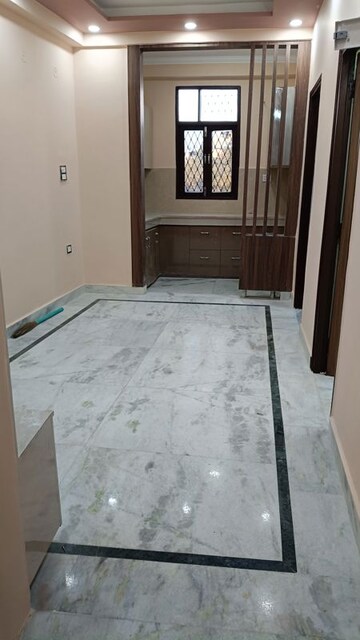 Bedroom in 2 BHK Builder Floor at Shalimar Garden Extension ii – for Sale