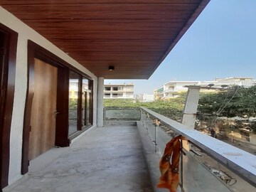 Balcony in 3 BHK Builder Floor at Sai Kunj New Palam  vihar, New Palam Vihar Phase 3 – for Sale