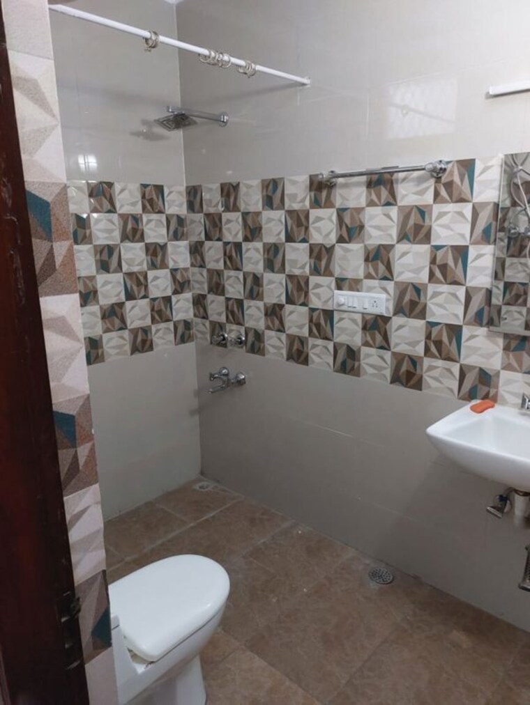 Master Bedroom, saket 2 Bedroom 1125 Sq.Ft. Builder Floor In Saket Delhi 10011613