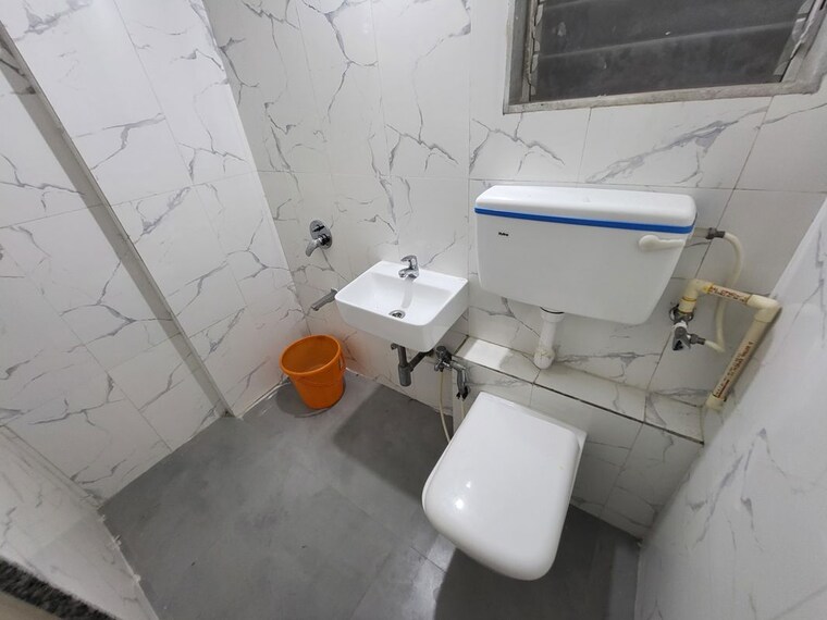 Bathroom, kakad-paradise-phase-2 2 Bedroom 1450 Sq.Ft. Apartment In Mira Road East Thane 10011604