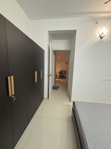 Room in 1.5 BHK Apartment at Brigade El Dorado Gallium, Bagaluru – for Rent