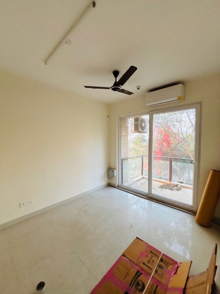 Room, bptp-astaire-gardens 2.5 Bedroom 1050 Sq.Ft. Builder Floor In Sector 70a Gurgaon 10011621