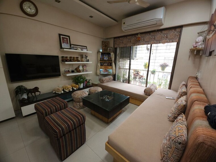 Living Room, hubtown-gardenia 1 Bedroom 675 Sq.Ft. Apartment In Mira Road Thane 10011622