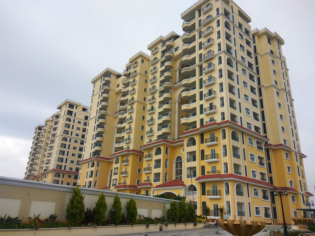 2 BHK + Pooja Room Apartment For Rent in Regency La Majad