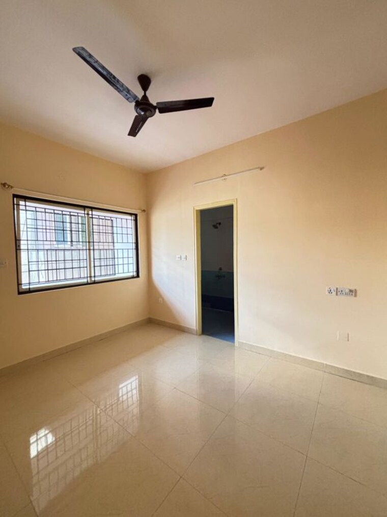 Room, gm palya 2 Bedroom 1000 Sq.Ft. Apartment In Gm Palya Bangalore 10011675