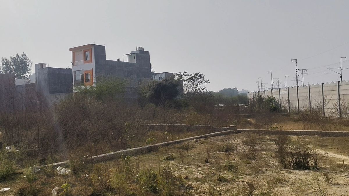 Plot For Sale in Sevai