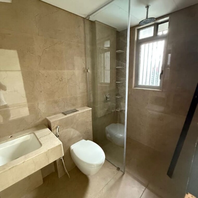 Bathroom, oberoi-sky-city 3 Bedroom 1054 Sq.Ft. Apartment In Khande Rao Dongari Mumbai 10011694