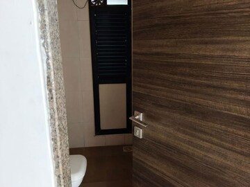 Bathroom in 3 BHK Apartment at Kanakia Spaces Sevens, Andheri East – for Rent