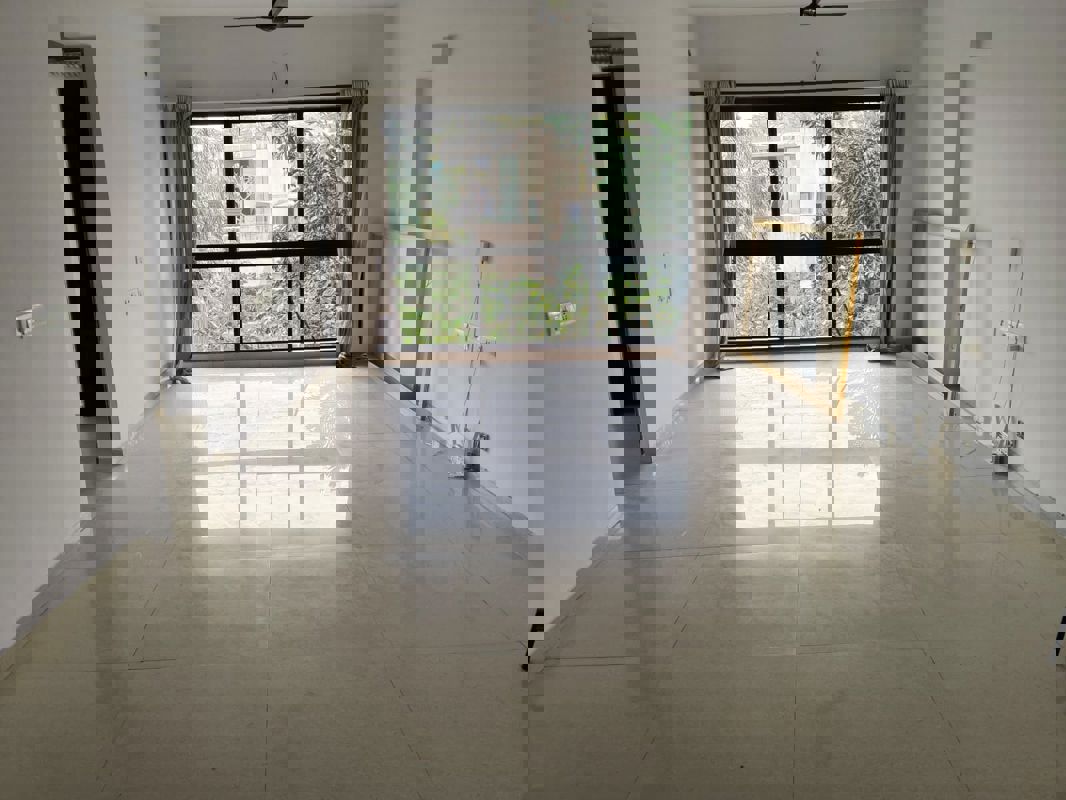 3 BHK + Store Room 990 Sq.Ft. Apartment in Kanakia Spaces Sevens