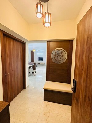 Room in 3.5 BHK Apartment at Experion Capital, Vibhuti Khand – for Sale