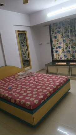 2 BHK Apartment For Rent in Mayuresh Srishti
