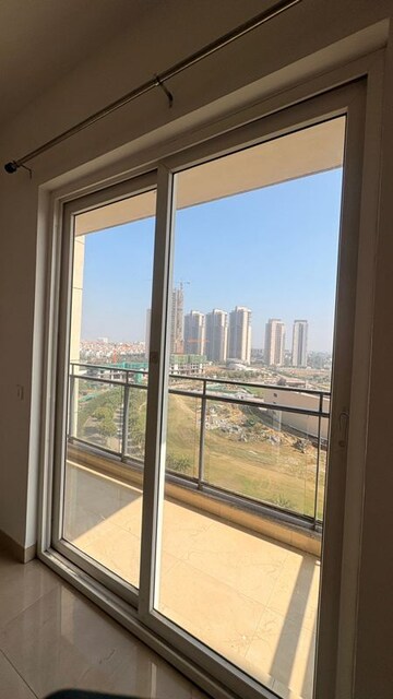 Building Lobby in 3 BHK Apartment at Shalimar Belvedere Court, Malesemau – for Sale