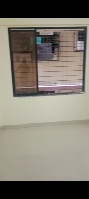 Room in 1 BHK Apartment at Ghatkopar West – for Rent