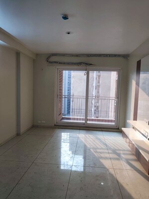 Room in 2 BHK Builder Floor at DLF Vibhuti Khand, Gomti Nagar – for Rent