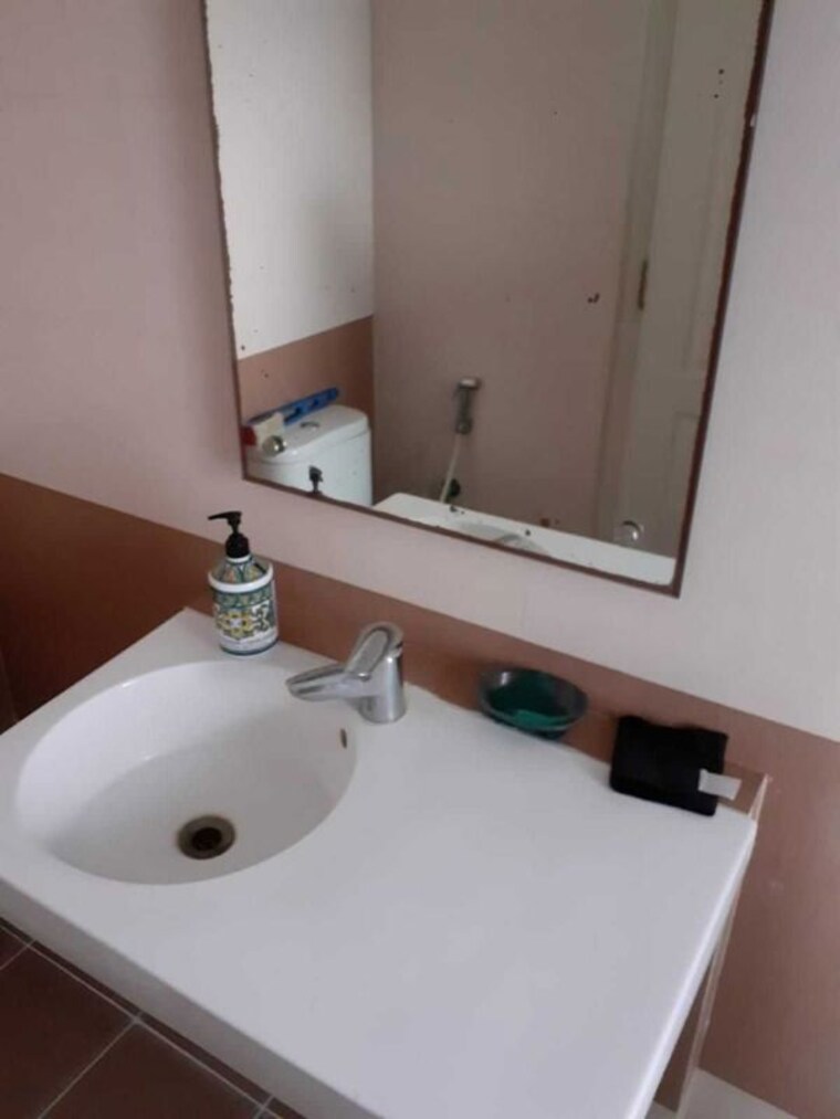 Bathroom, sri-nilayam-manikonda 2 Bedroom 1332 Sq.Ft. Apartment In Manikonda Hyderabad 10011739