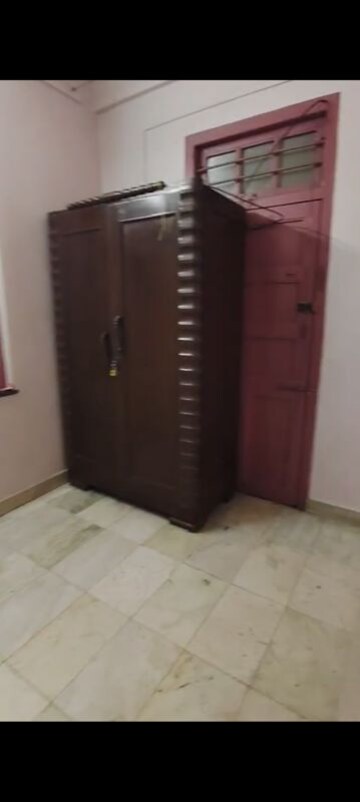 Room in 1 BHK Apartment at Ghatkopar West – for Rent
