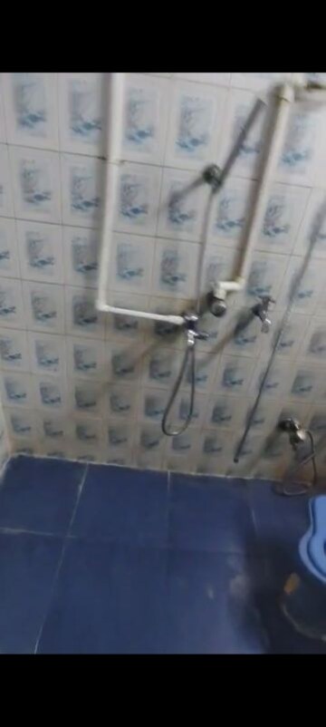 Bathroom in 1 BHK Apartment at Ghatkopar West – for Rent