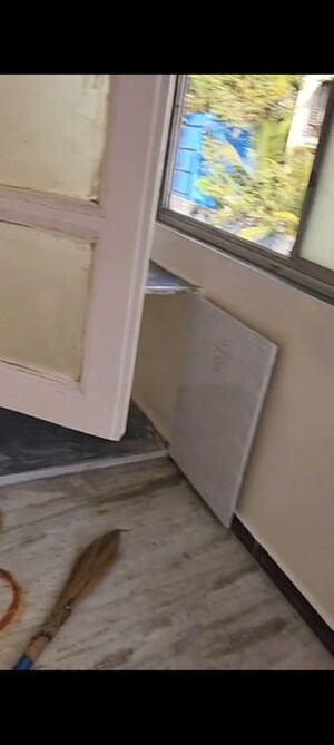 Balcony in 1 BHK Apartment at Ghatkopar West – for Rent